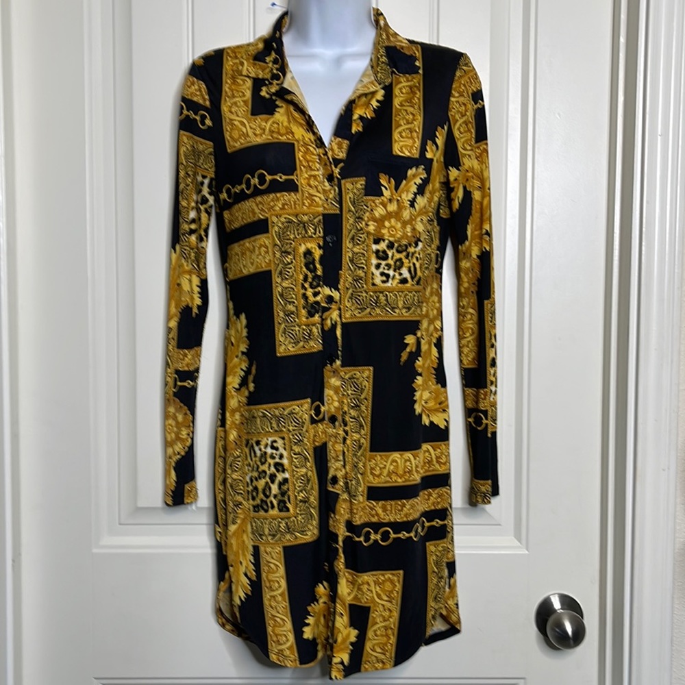 Sale!☄️Timing Shirt Dress Size Medium